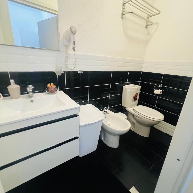 Ventimiglia 138 House - Triple Room with Private Bathroom - 3