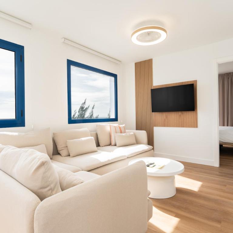 Alsol Los Caribes 1- Adults Only - Two-Bedroom Apartment - 12