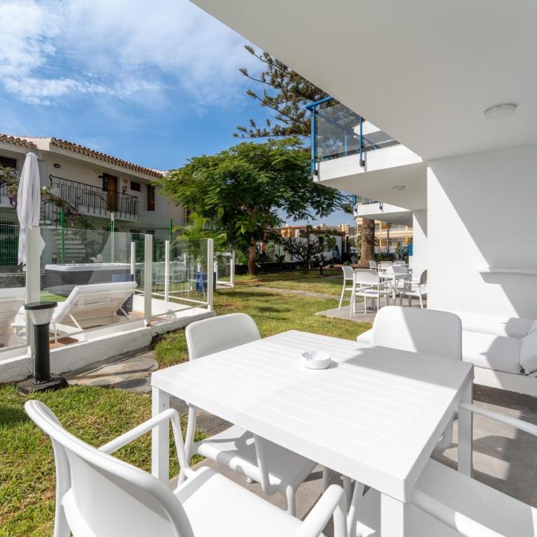 Alsol Los Caribes 1- Adults Only - Two-Bedroom Apartment - 18