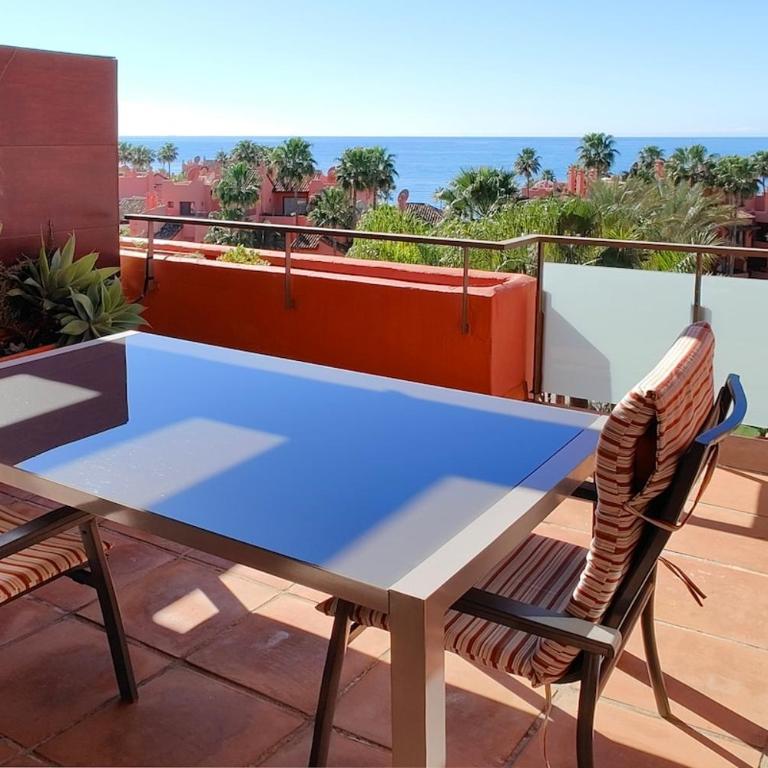 Atico de lujo con hermosas vistas, Salinas, Estepona - Apartamento de 2 dormitorios - 1