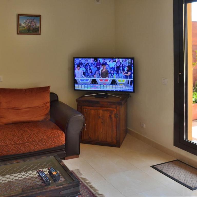 Atico de lujo con hermosas vistas, Salinas, Estepona - Apartamento de 2 dormitorios - 40
