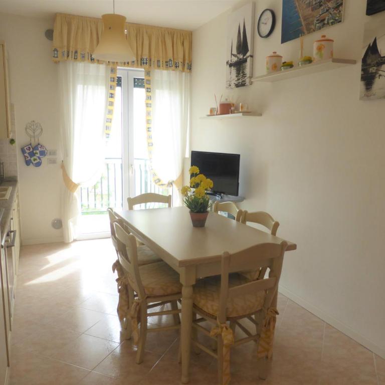 Bilocale con grande terrazza Piazza Aurora - Appartamento con 1 Camera da Letto - 10