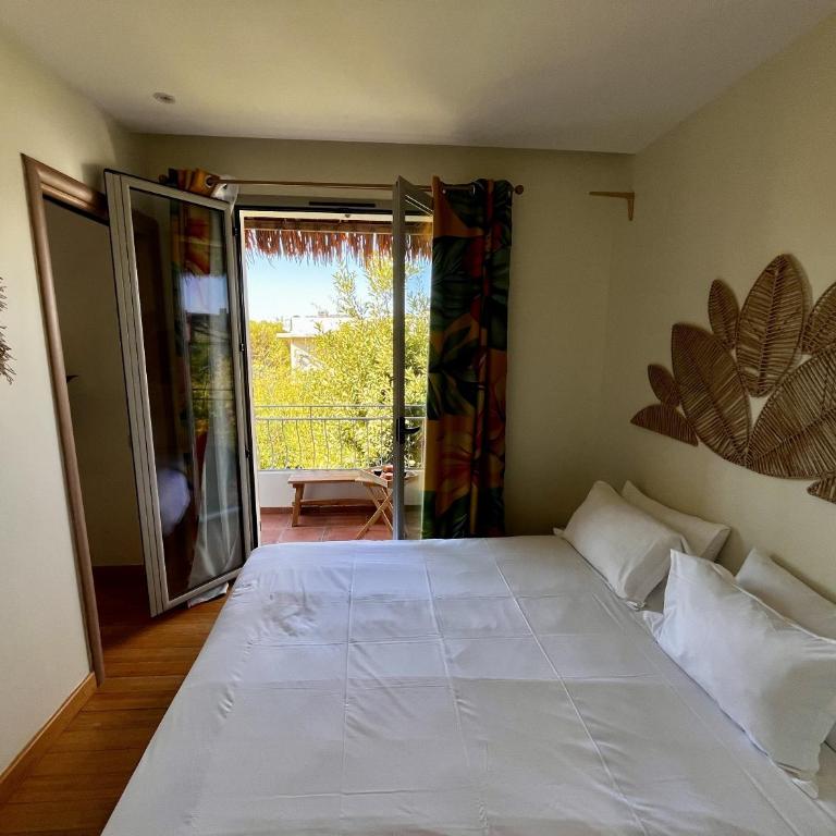 Faré de la Vahiné - 2-Bedroom Apartment with Terrace (Sleeps 6) - Fare Vahine | Mandara Beach Residence - 15