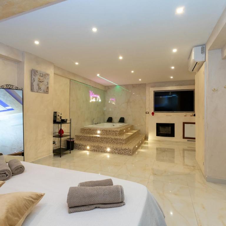Vulcania SuiteA - One-Bedroom Apartment - 5