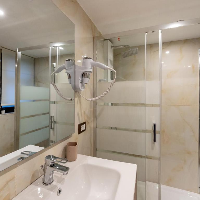 Vulcania SuiteA - One-Bedroom Apartment - 6