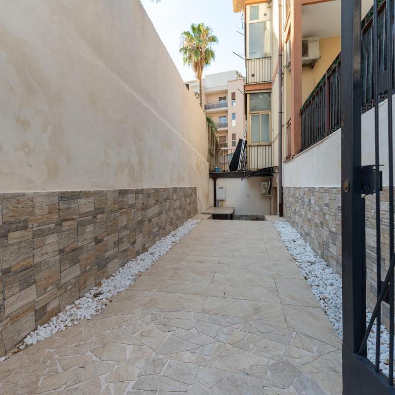 Vulcania SuiteA - One-Bedroom Apartment - 28