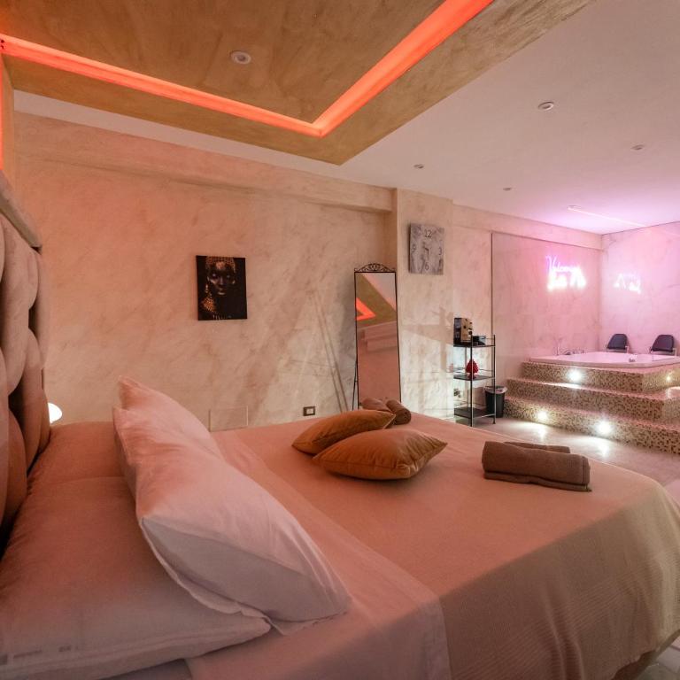 Vulcania SuiteA - One-Bedroom Apartment - 30