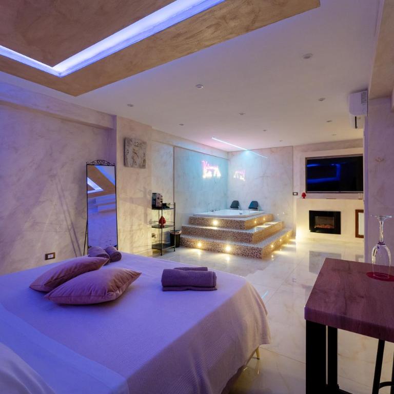 Vulcania SuiteA - One-Bedroom Apartment - 35