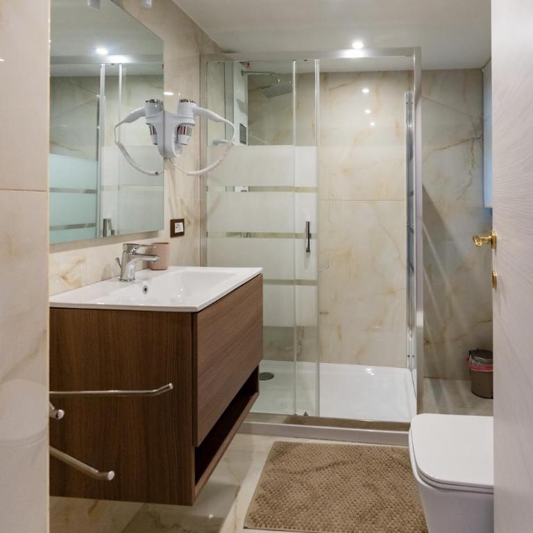 Vulcania SuiteA - One-Bedroom Apartment - 40