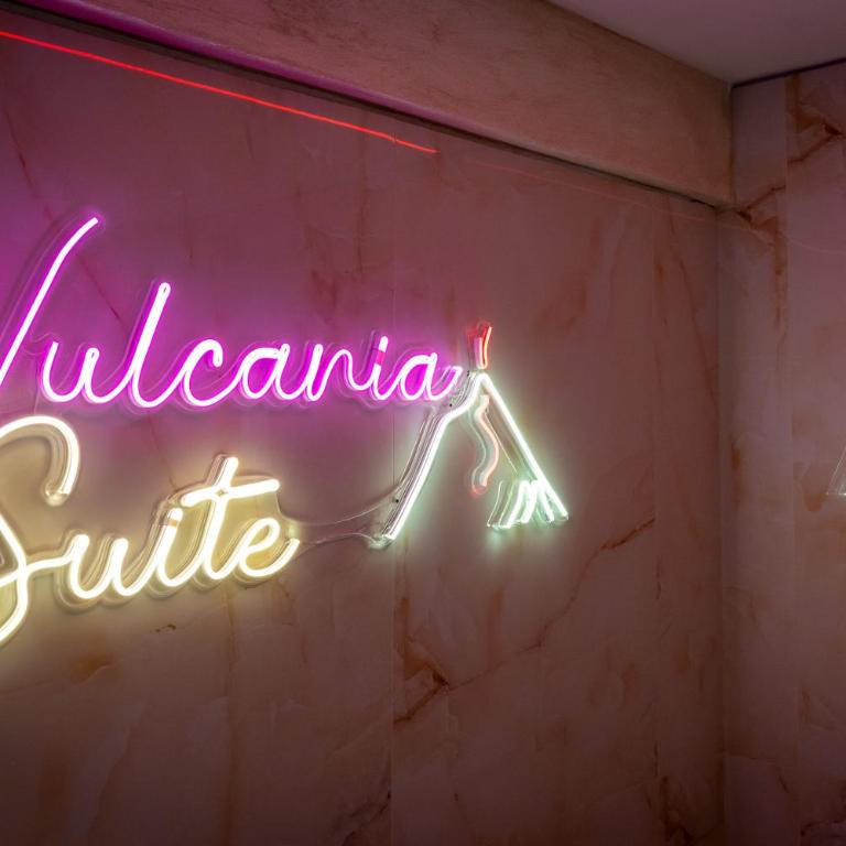 Vulcania SuiteA - One-Bedroom Apartment - 43