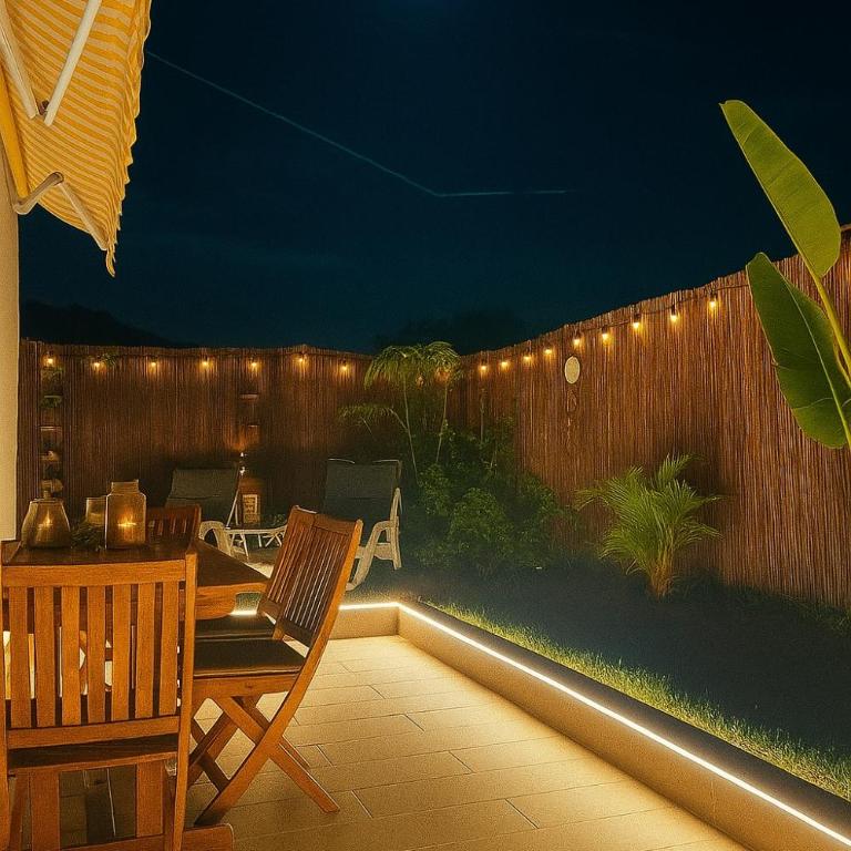 BuzzStays: 1-Bed Bungalow, Garden, Near Yumbo & Beach - Apartamento de 1 dormitorio - 7