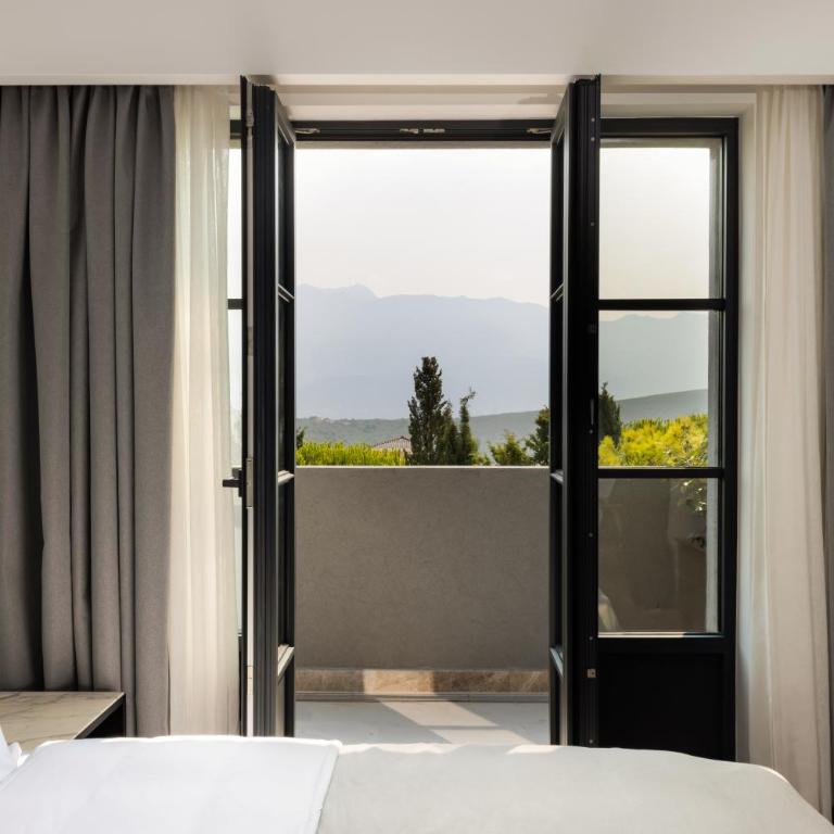 Centrale Lustica Bay by Angsana - Kamen Guest Room - 1