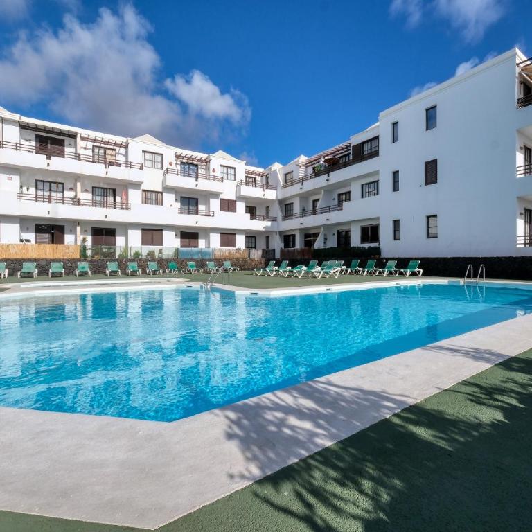Apartamento Paradise - Pool & Tennis By Lanzarote Vacation Homes - Apartamento de 2 dormitorios con balcón y vistas al mar - 3