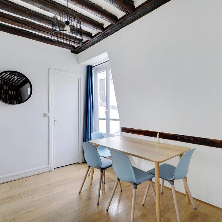 Parisian charm in the heart of the Marais ! - Apartment - 8