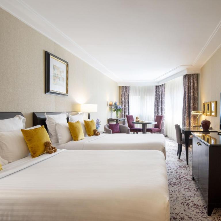 Warwick Paris Champs-Elysées - Chambre Familiale - 1