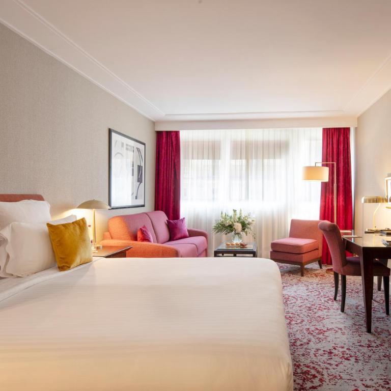 Warwick Paris Champs-Elysées - Chambre Lit King-Size Exécutive - 2