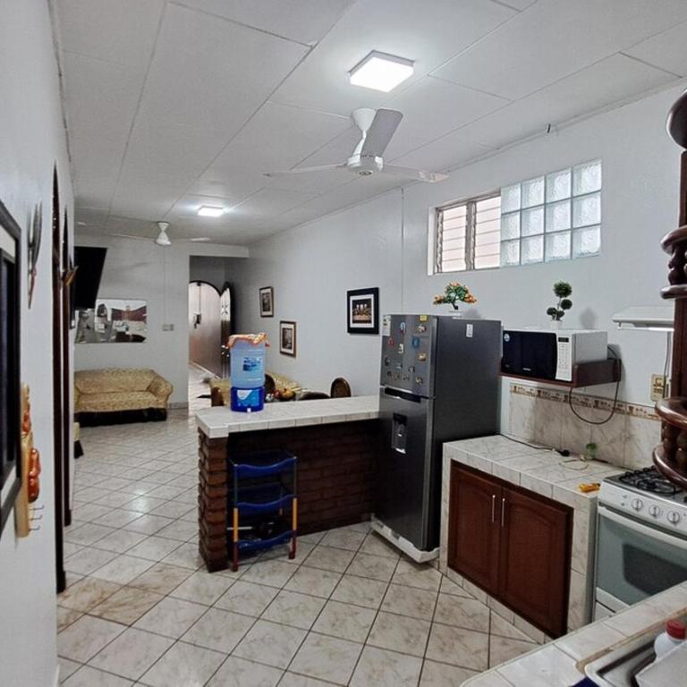 Departamento Familiar - Two-Bedroom Apartment - 9