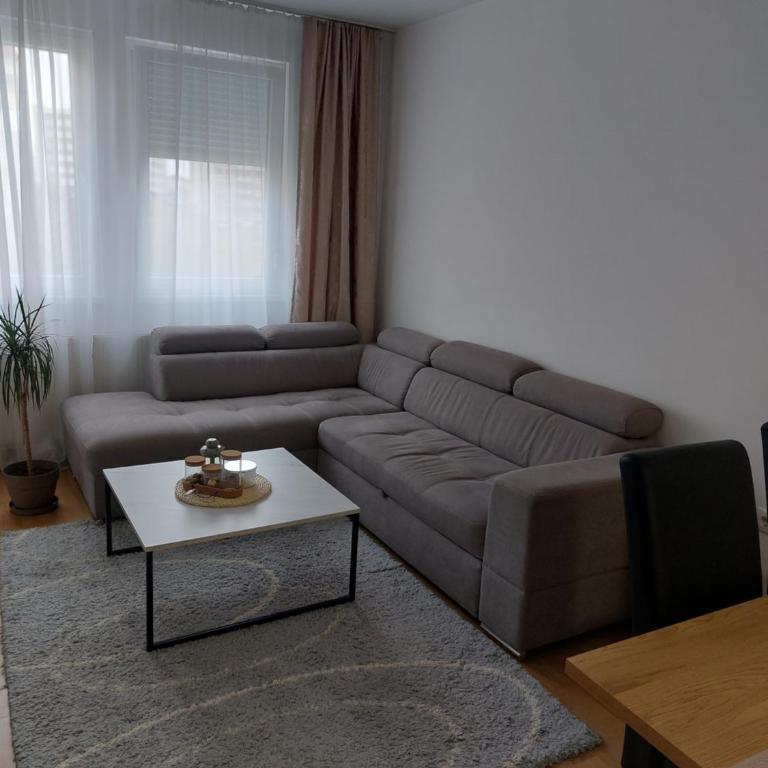 Moonlight Apartment - One-Bedroom Apartment - 2