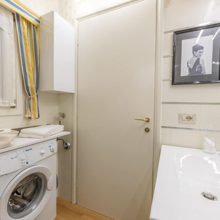 City Center Suite - In the elegant heart of Lecco - Apartment - 13