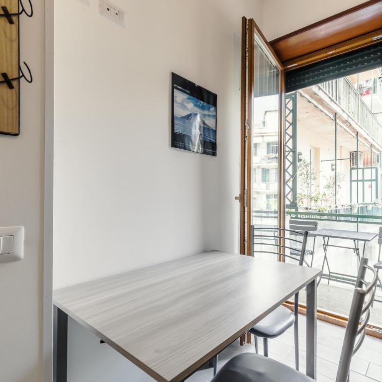 Vatican Family & Friends Stay - Two-Bedroom Apartment - 18