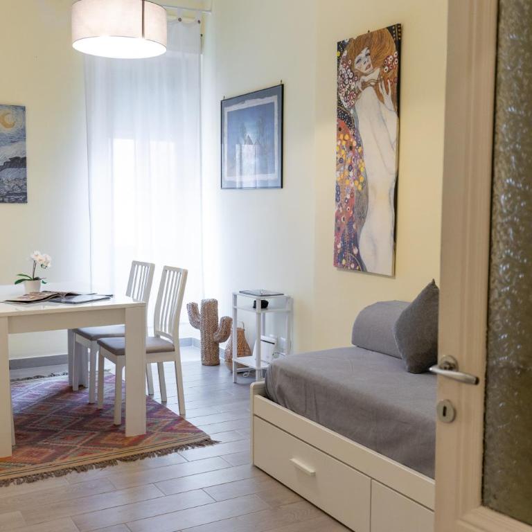 Vatican Family & Friends Stay - Two-Bedroom Apartment - 31