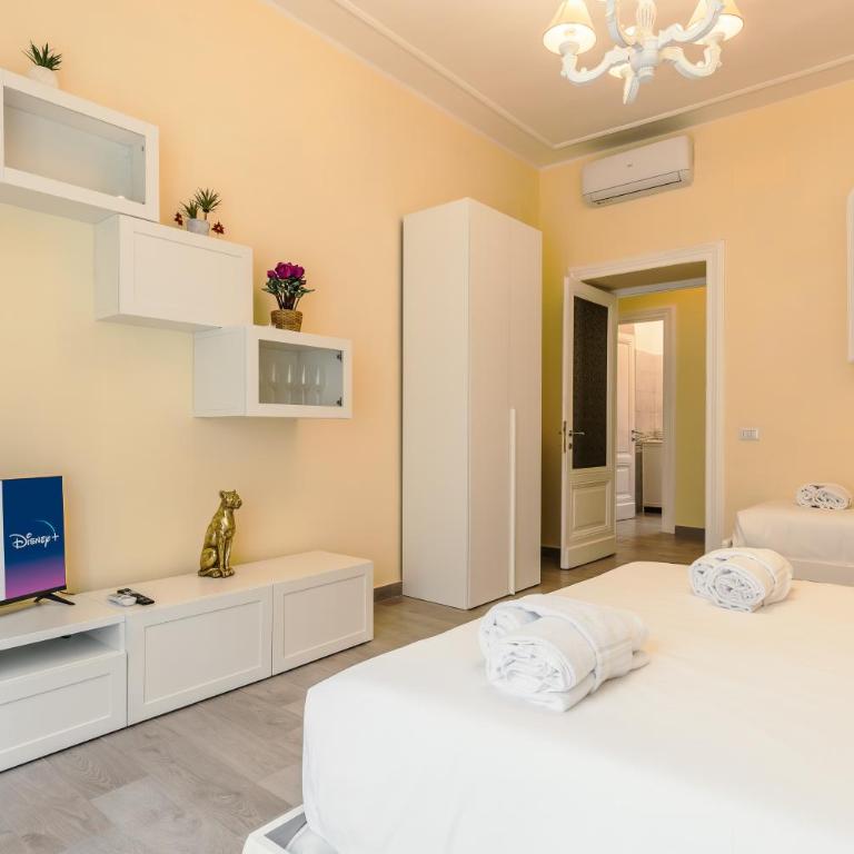 Vatican Family & Friends Stay - Two-Bedroom Apartment - 35