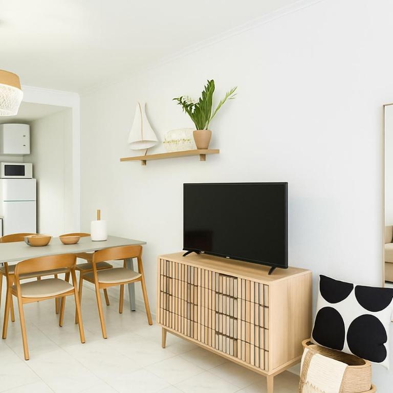 BRAVOMAR Residence - Two-Bedroom Apartment - 5