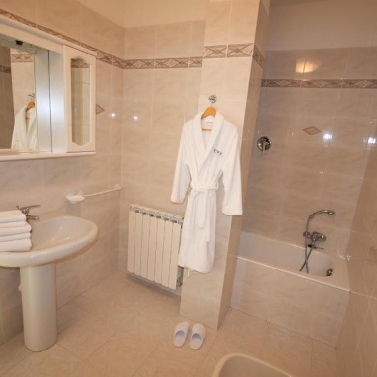 Il Giardino Sul Mare - Appartamento con 2 Camere da Letto - 16