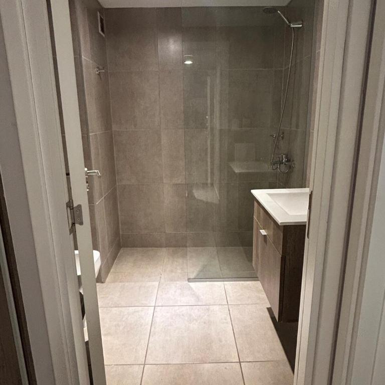 Departamento Moderno con Pileta en Altura - Apartamento de 1 dormitorio - 14