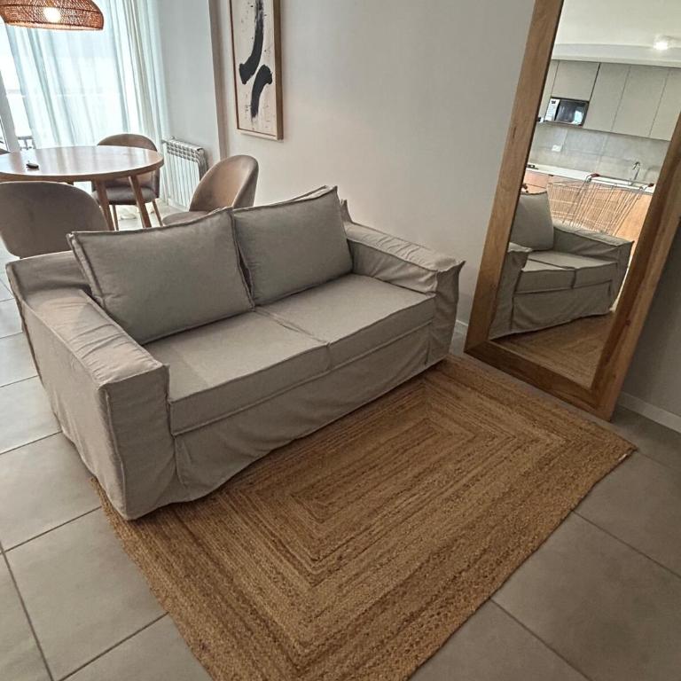 Departamento Moderno con Pileta en Altura - Apartamento de 1 dormitorio - 8
