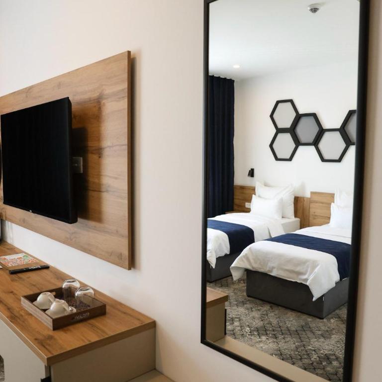 Hotel Karting - Standard Double or Twin Room - 2