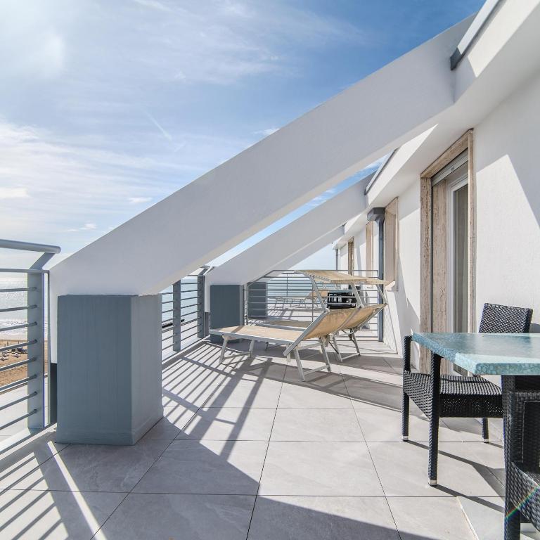 Hotel Cesare Augustus - Junior Suite con Balcone - 4