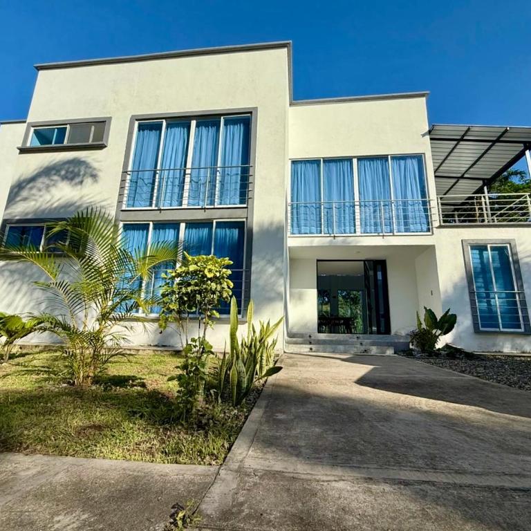 Beautiful House for Rent Quinta Alkina Villavicencio - Casa de 5 dormitorios - 18