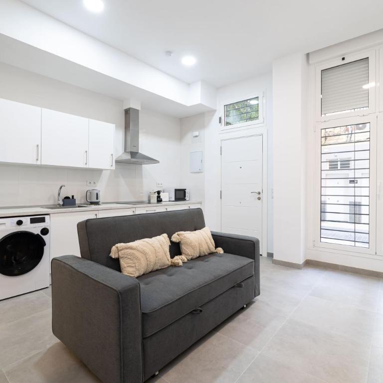 Cosy studio near AVE station - Apartamento - 7