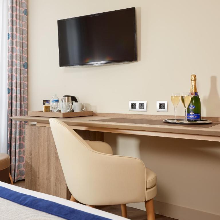 Hôtel de Sévigné - Chambre Supérieure - 11