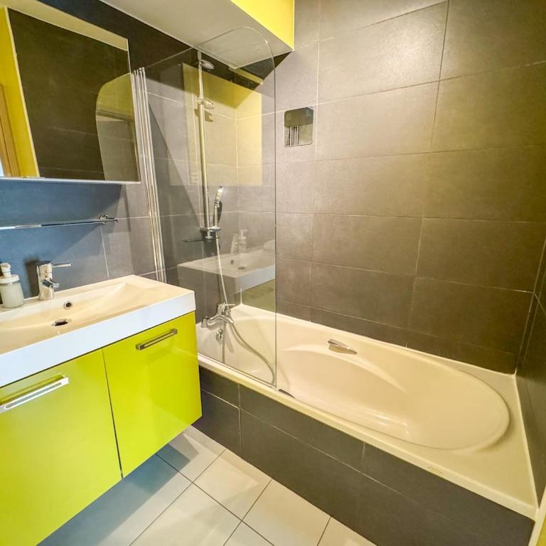 Hubaye - Appartamento con 2 Camere da Letto e Vista Giardino - 13