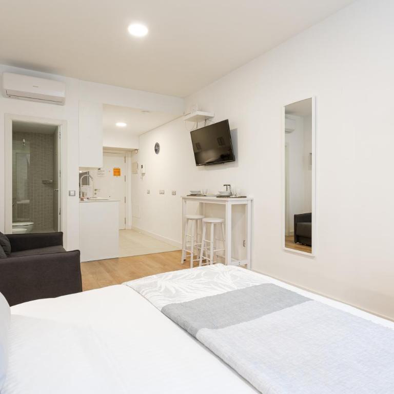 H2M Dos Aceras Loft ground floor, air conditioning, wifi - Apartamento - 4