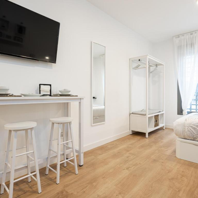 H2M Dos Aceras Loft ground floor, air conditioning, wifi - Apartamento - 9