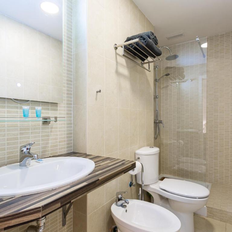 H2M Dos Aceras Loft ground floor, air conditioning, wifi - Apartamento - 13