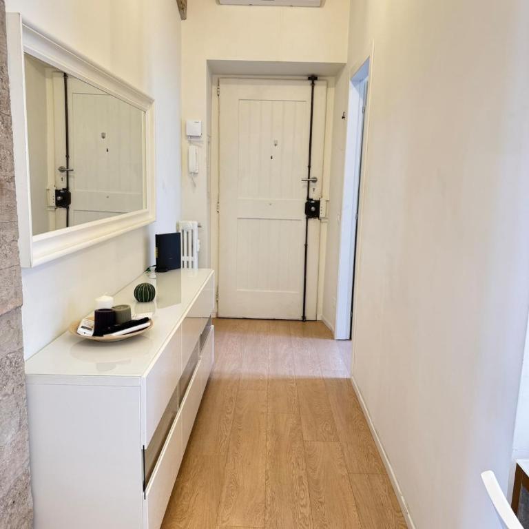 Sunny Home in Rome - Appartamento con 2 Camere da Letto - 5