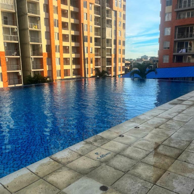 Moderno Apt en Reserva del Peñón en Girardot - Three-Bedroom Apartment - 1