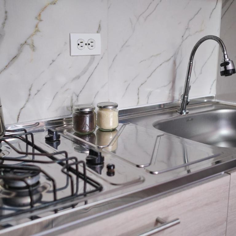 Apartamento A107 en el Poblado Medellin - One-Bedroom Apartment - 9