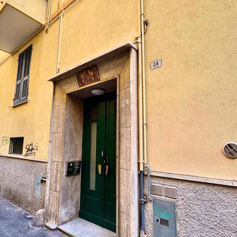 5 min dal Mare Grazioso Trilocale - Appartamento con 2 Camere da Letto - 32