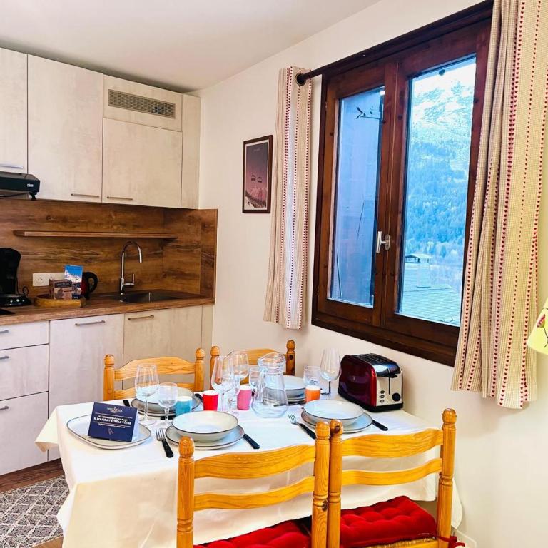 Studio cosy proche pistes, parking, wifi - Studio - 4