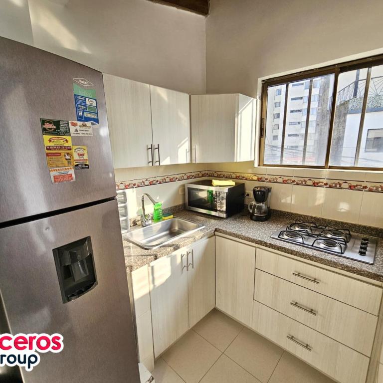 Apartamentos Zona Circunvalar Por Parceros Group - Three-Bedroom Standard Apartment - 1