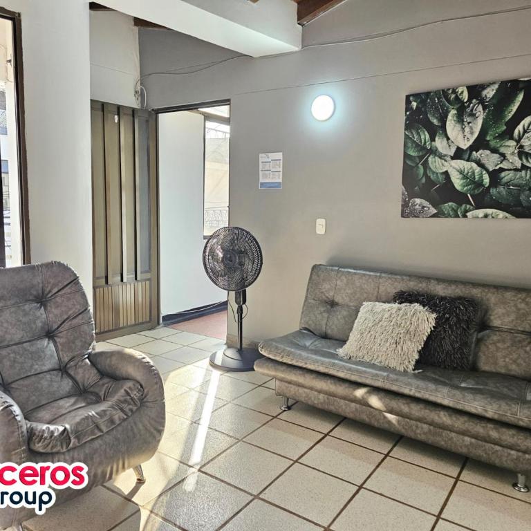Apartamentos Zona Circunvalar Por Parceros Group - Three-Bedroom Standard Apartment - 9