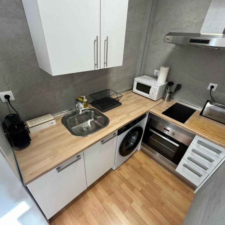 Shumba Apartament - Apartamento de 2 dormitorios con terraza - 13