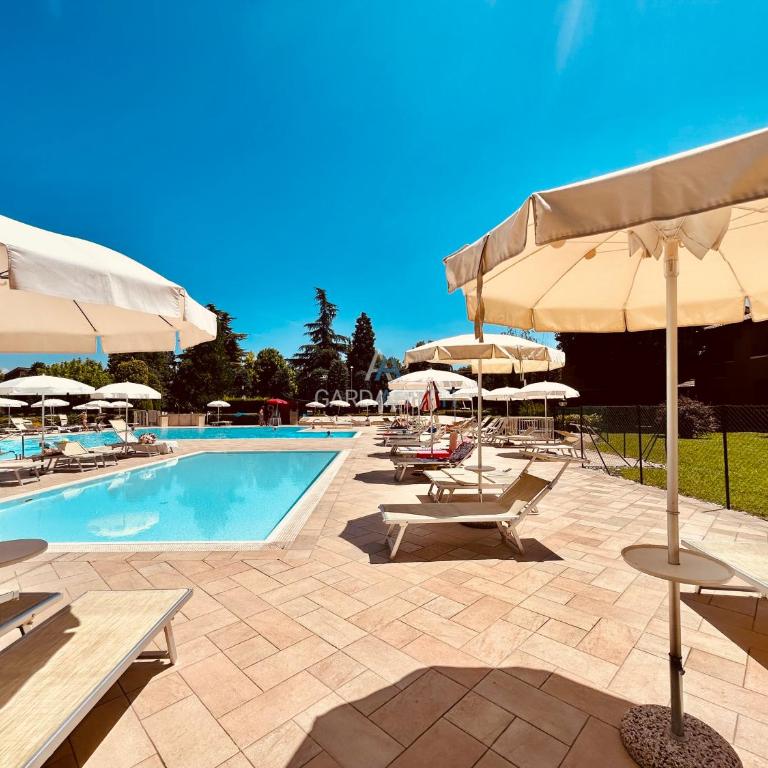 Pandora Apartment -Relax e Divertimento a Sirmione - Appartamento con 2 Camere da Letto - 2