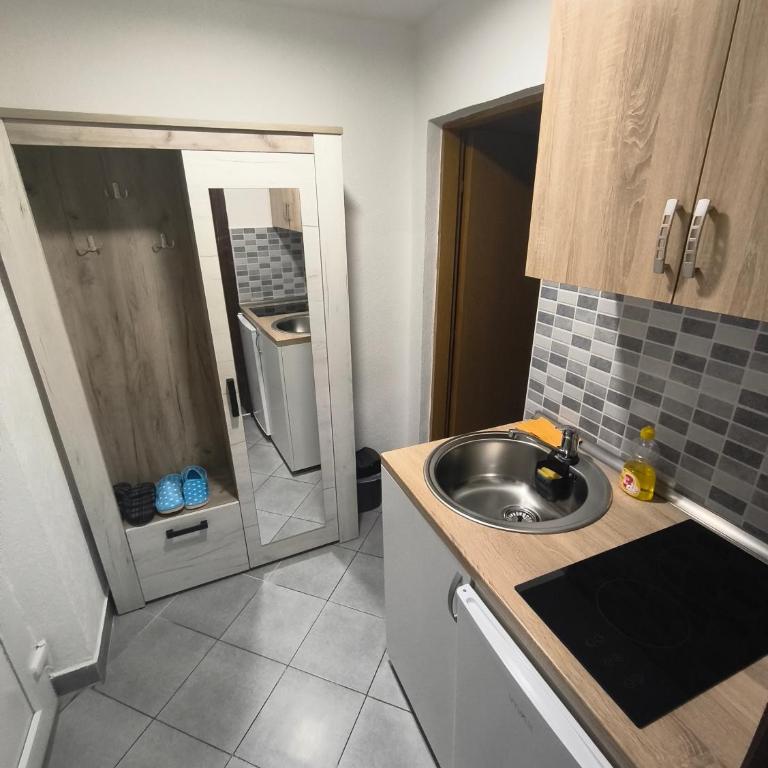 Apartments Ajla - Apartment - 16