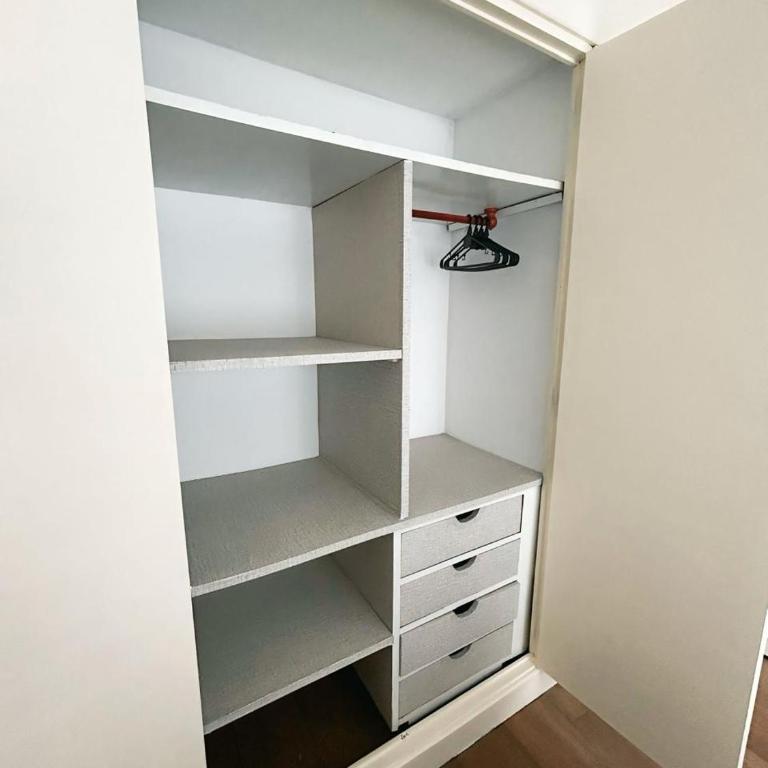 Vivi la comodidad de una casa pensada para vos - One-Bedroom House - 12